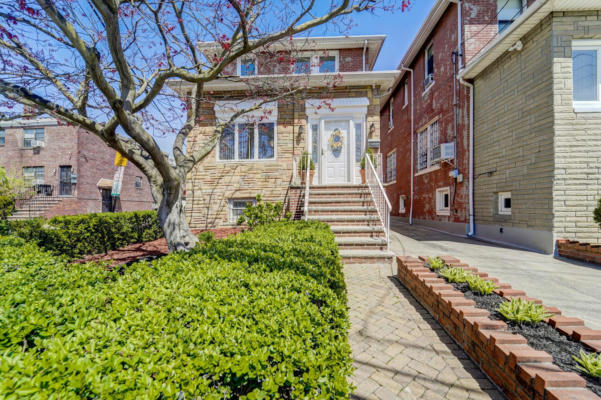 414 WOODCLIFF AVE, NORTH BERGEN, NJ 07047, photo 4 of 47